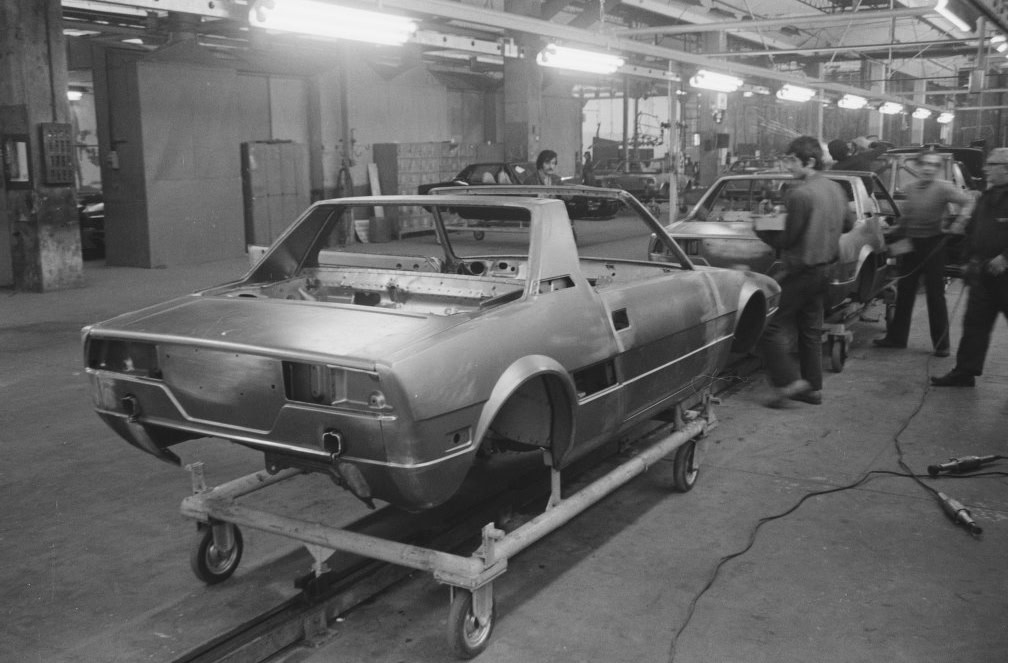 Bertone factory - X1/9 paint shop