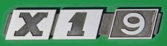 Series 1 and 1.5 boot emblem