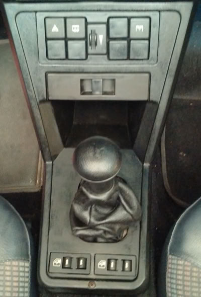 Series 3 centre console