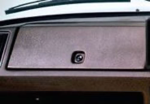 Series 1.5 glove box