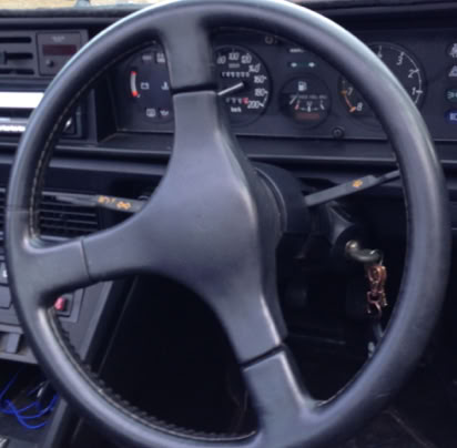 Series 3 Bertone steering wheel